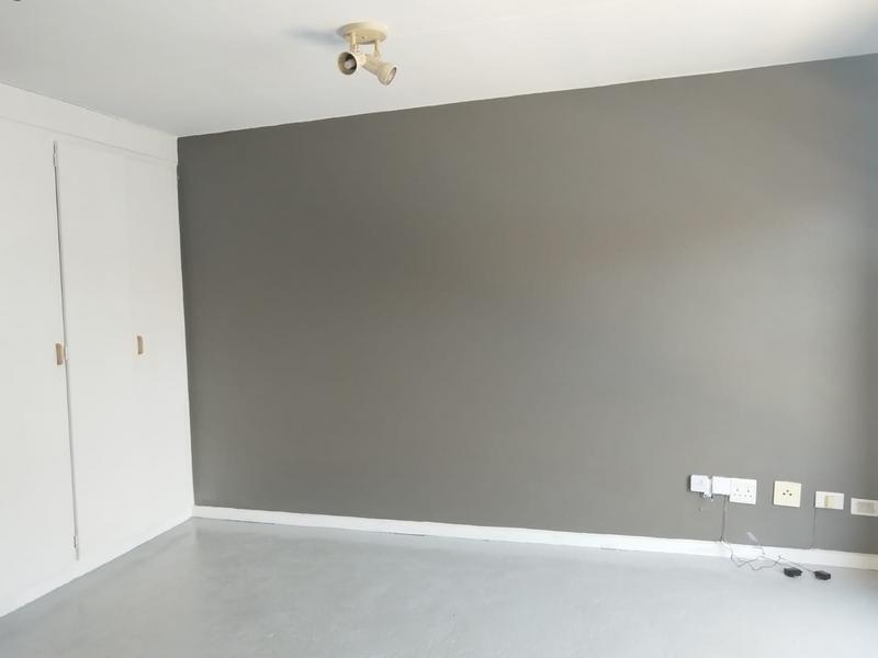 1 Bedroom Property for Sale in Kannoniers Park North West